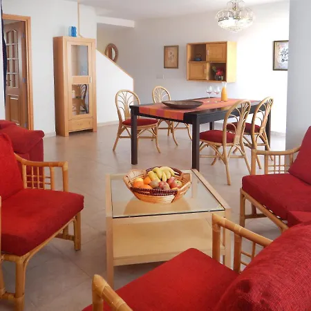 Penthouse 2 Holiday home *